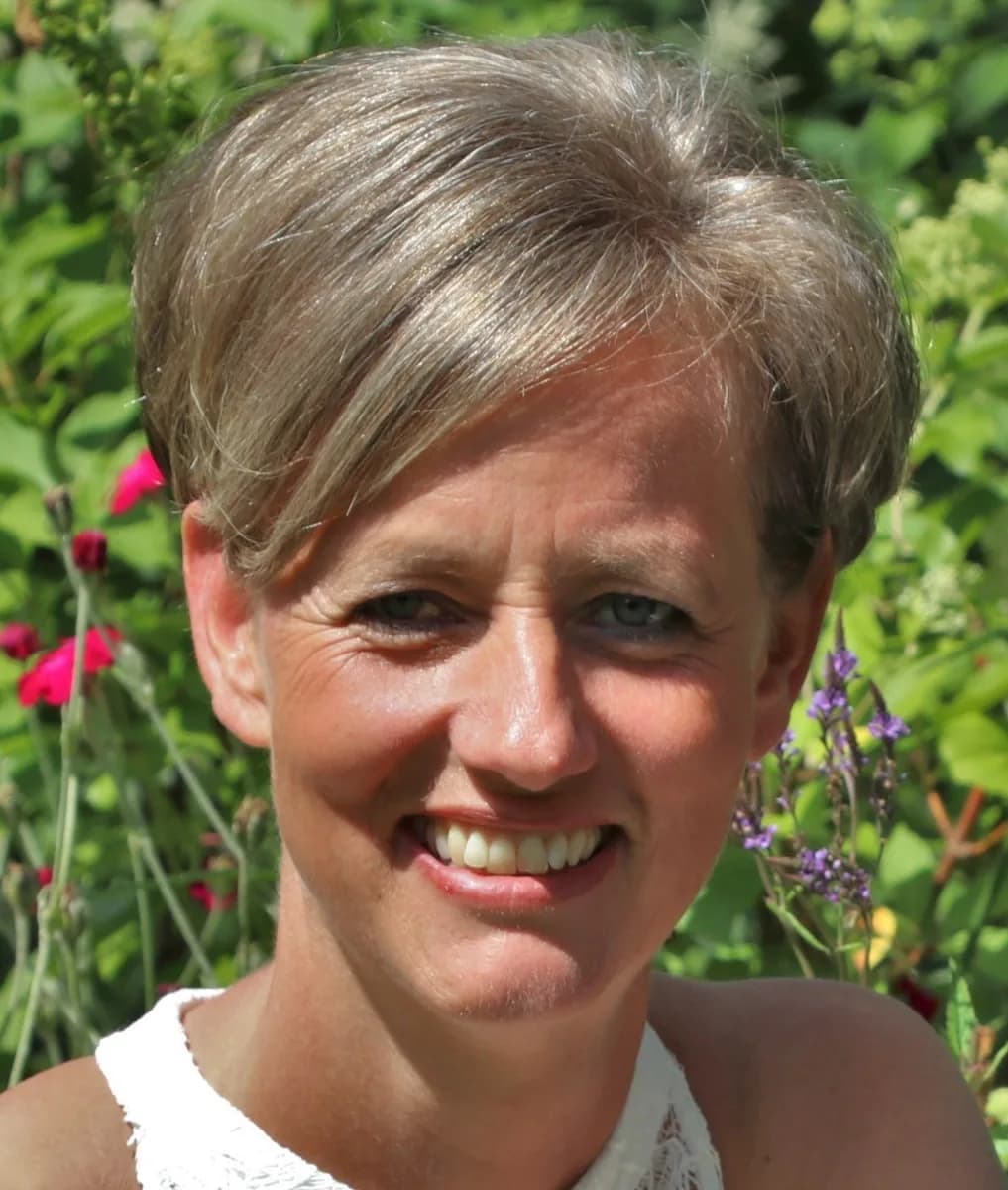 Ruth van der Laan